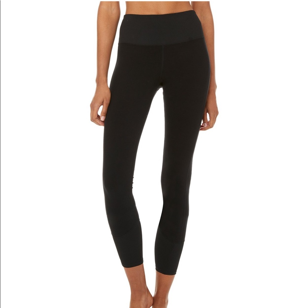 Alo 7/8 high-waist lounge leggings black 🖤 Small